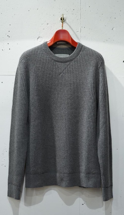  OUTER KNOWN - Reimagine Cashmere Waffle Crew - HEATHER GRAY
