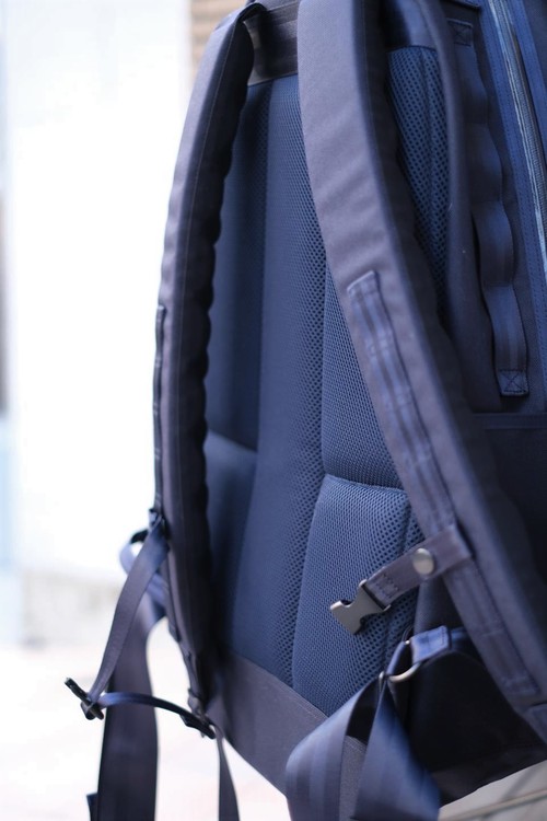 HARRY'S 【 Porter Classic - NEWTON TRAVEL RUCKSACK - NAVY