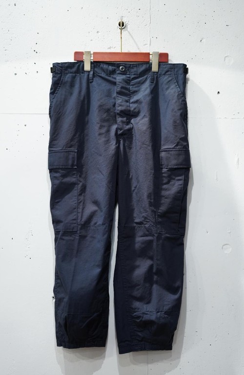  PROPPER - CROPPED CARGO PANTS - NAVY